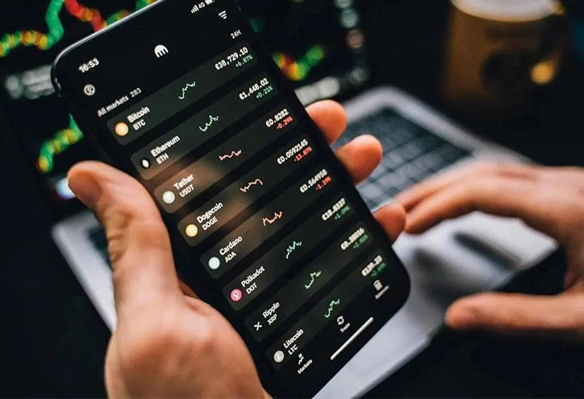 
استخراج بیت‌کوین با گوشی؛ حقایقی از یک پیشنهاد وسوسه‌انگیز!
