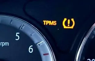 سیستم TPMS یا کنترل فشار باد لاستیک چیست و چه وظیفه‌ای دارد؟