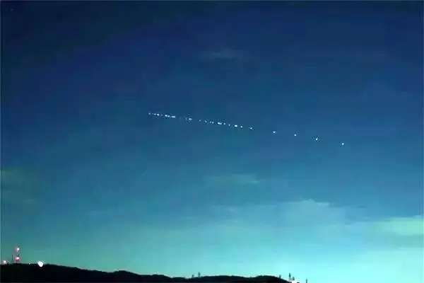 چگونه ماهواره‌های استارلینک را در آسمان ببینیم؟