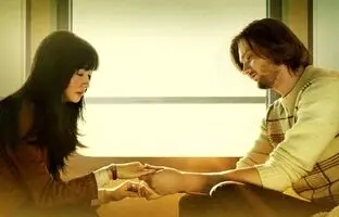 معرفی و نقد فیلم عاشقانه لمس (Touch)