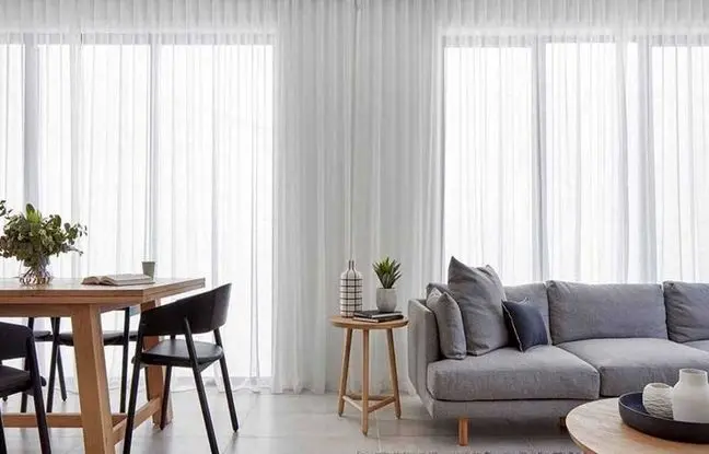 چطور با انتخاب پرده مناسب گرمای تابستان را شکست دهیم؟