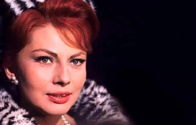 ثریا، ملکه ایران در زمان پهلوی دوم در سال 1367