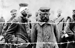 بدنام‌ترین اردوگاه‌های اسیران جنگی تاریخ؛ نام‌هایی که شاید تا به حال نشنیده باشید