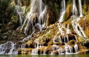 10 آبشار متفاوت ایران برای سفری هیجان‌انگیز در بهار