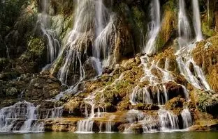 10 آبشار متفاوت ایران برای سفری هیجان‌انگیز در بهار