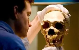 
مردم این قاره هیچ نشانی از انسان‌های نخستین را ندارند
