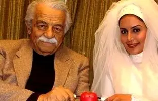  «منوچهر نوذری» در کنار «گوگوش» در برنامۀ رادیویی «صبح جمعه با شما» 