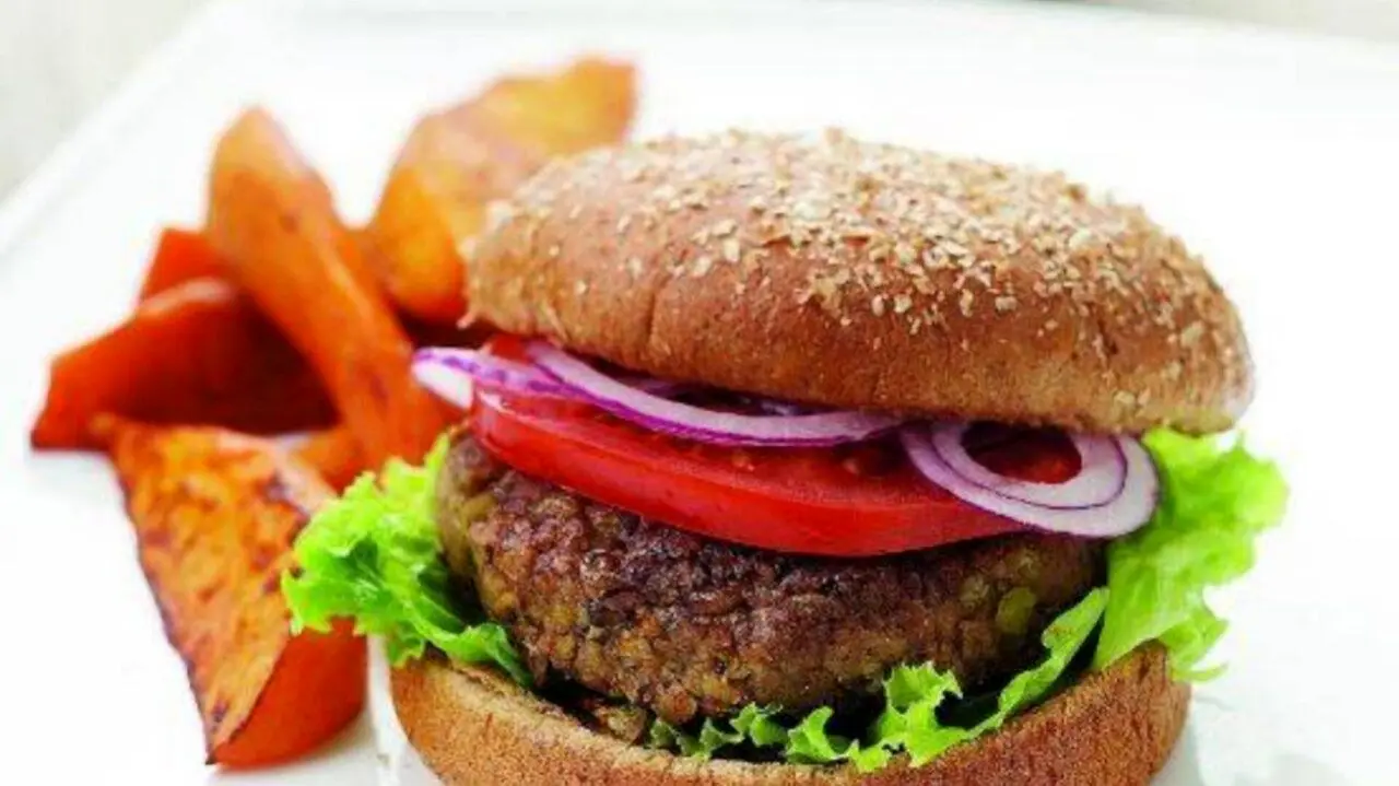 آشنایی با طرز تهیه همبرگر عدس + فوت و فن