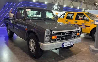 وانت زامیاد EX در نمایشگاه خودرو شیراز ۱۴۰۴ رونمایی شد؛ نیسان آبی در قالب مدرن