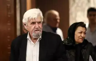 عنایت بخشی در بیمارستان بستری است
