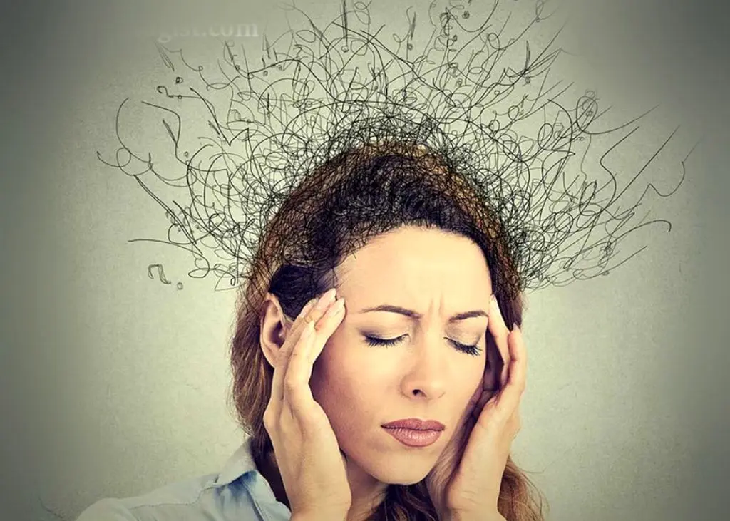 نشخوار فکری چیست و چگونه می‌توان آن را کنترل کرد؟