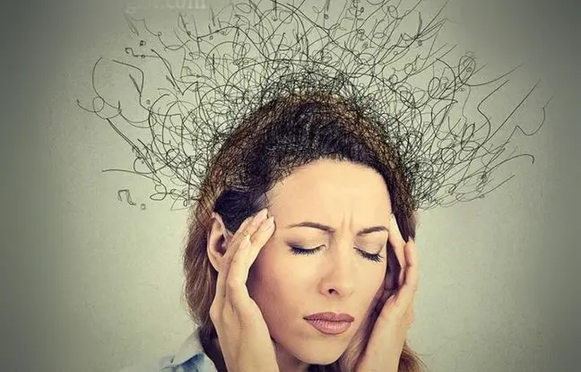 نشخوار فکری چیست و چگونه می‌توان آن را کنترل کرد؟