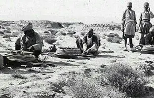 یک عکس یک روایت: کشیدن خطوط تلگراف در دوره قاجاریه