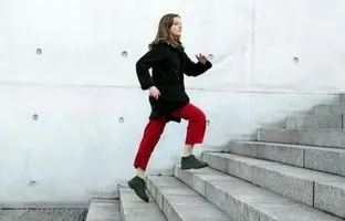 از پله بالا رفتن می‌تواند خطر حمله قلبی در زنان را به نصف کاهش دهد