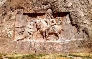 سخنان جالب رهبر انقلاب درباره شاپور ساسانی و دیگر پادشاهان ایران باستان