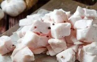 دنبلان کیفیت هورمونی ندارد/ چرا نباید خوئک و خوش‌گوشت خورد؟