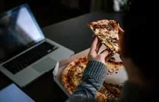 شام دیر هنگام باعث افزایش وزن می‌شود؟