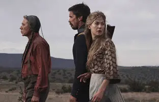 ۱۰ فیلم وسترن جنگی برتر تاریخ سینما؛ از Woman Walks Ahead تا Seraphim Falls