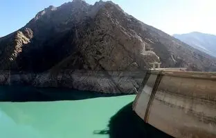  نیمی از ظرفیت سدهای کشور خالی است 