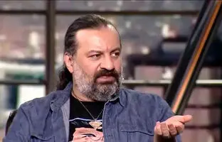 همسفر با مهراب قاسم‌خانی به شیراز؛ منظره‌ای عاشقانه از دریاچه مهارلو