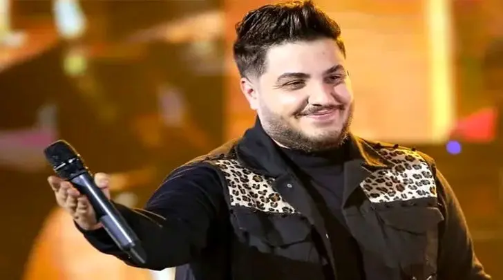  اسپانیایی خواندن آرون افشار 