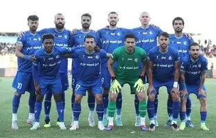 عاشقانه‌های ستاره استقلال و همسرش در برف تهران + عکس