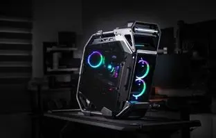 بهترین کامپیوتر گیمینگ 1404 رو اینطوری ببند!