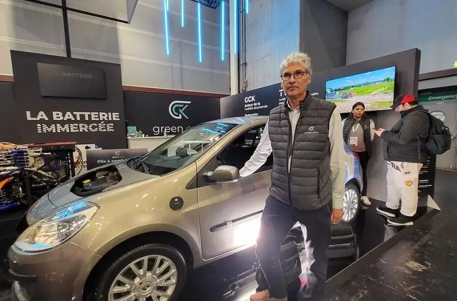 ادعای استارتاپ فرانسوی: تبدیل خودروی بنزینی به هیبریدی فقط در یک روز