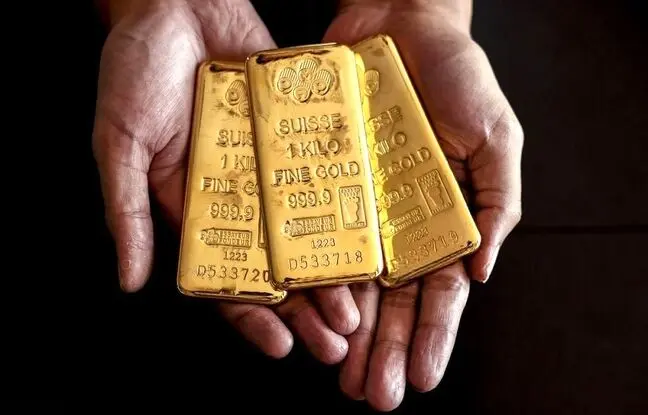 راهنمای بازار؛ قیمت جدید طلای ۱۸ عیار در ۵ فروردین ماه ۱۴۰۴؛ طلا در نقطه اوج ایستاد