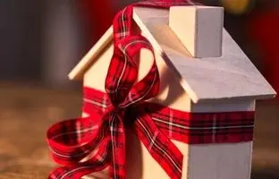 ایده‌های بهترین کادو برای چشم‌روشنی خانه؛ هدایای سنتی و مدرن