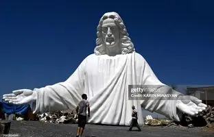 (تصاویر) ساخت بزرگترین مجسمه عیسی مسیح در ارمنستان