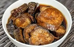 این ترشی بادمجان خاص و خوشمزه را درست کنید و لذت ببرید!