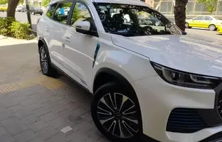 فونیکس تیگو ۸ پرو پلاگین هیبرید نیوفیس وارد نمایندگی‌های مدیران خودرو شد