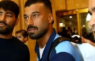 درگیری فیزیکی رامین رضاییان با حراست بعد از بازی با فولاد + ویدئو