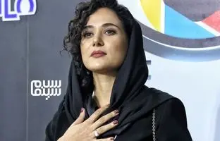  شب یلدا ۱۴۰۴: سفره ساده و متفاوت پریناز ایزدیار 