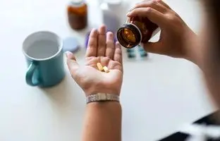 آیا مصرف منیزیم و ویتامین ث با هم خطرناک است؟