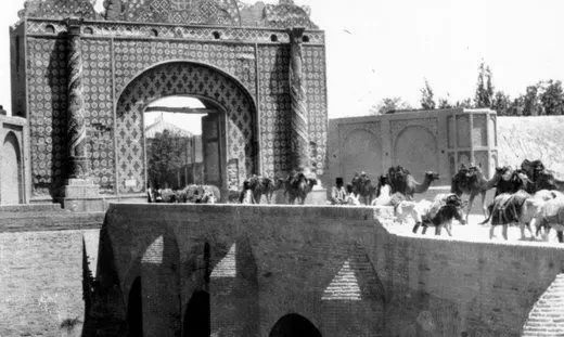 بناهای تاریخی که پهلوی اول به بهانه مدرنیزاسیون تخریب کرد