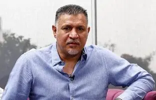  حضور علی دایی و همسرش در نمایش موزیکال رابین‌هود 