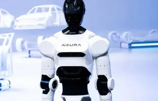 رقیب اپتیموس تسلا؛ ربات 4NE1 با توان حمل 100 کیلوگرم و پوست حساس معرفی شد + ویدئو