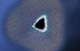 مثلث اسرارآمیز وسط اقیانوس آرام چیست؟