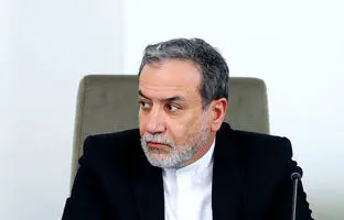 اولین تصاویر از ورود عراقچی و هیات ایرانی به عمان پیش از مذاکره با هیات آمریکایی + ویدئو