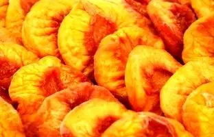 نکاتی که برای تهیه هلو خشک شده (برگه هلو) خانگی بدانید