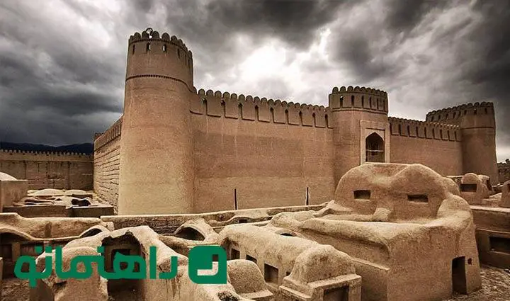 سفر به دژهای باستانی ایران؛ حیرت‌انگیزترین قلعه‌های تاریخی ایران که باید ببینید