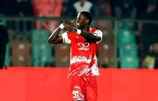 مهاجم پرسپولیس تا نیم فصل خانه نشین شد!
