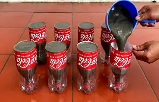  یک ایده ساده و ارزان برای ساخت گلدان با بطری پلاستیکی و سیمان + ویدئو