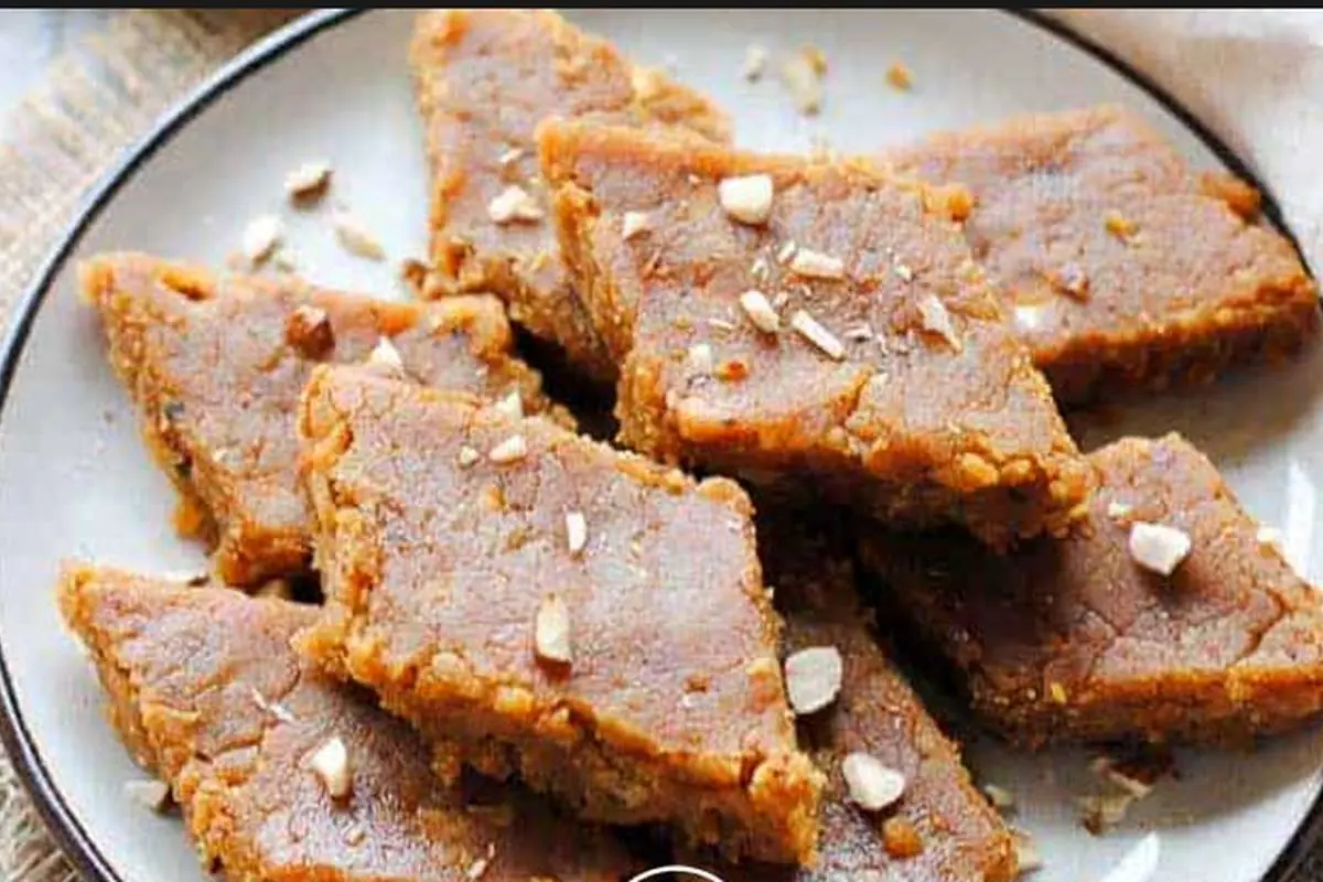 طرز تهیه شیرینی حلوایی با شیره انگور مخصوص سفره افطار