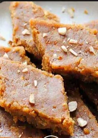 طرز تهیه شیرینی حلوایی با شیره انگور مخصوص سفره افطار