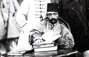 سفر به عصر قاجار؛ از «توپ‌های میدان توپخانه» تا «ناصرالدین شاه و پزشک فرانسوی‌اش»
