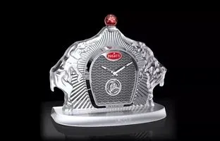 بازی بوگاتی با زمان / ساعتی هم‌قیمت لامبورگینی! + ویدئو