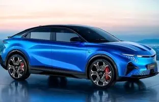 رونمایی از یک رنوی عجیب با طراحی خشن+ تصویر